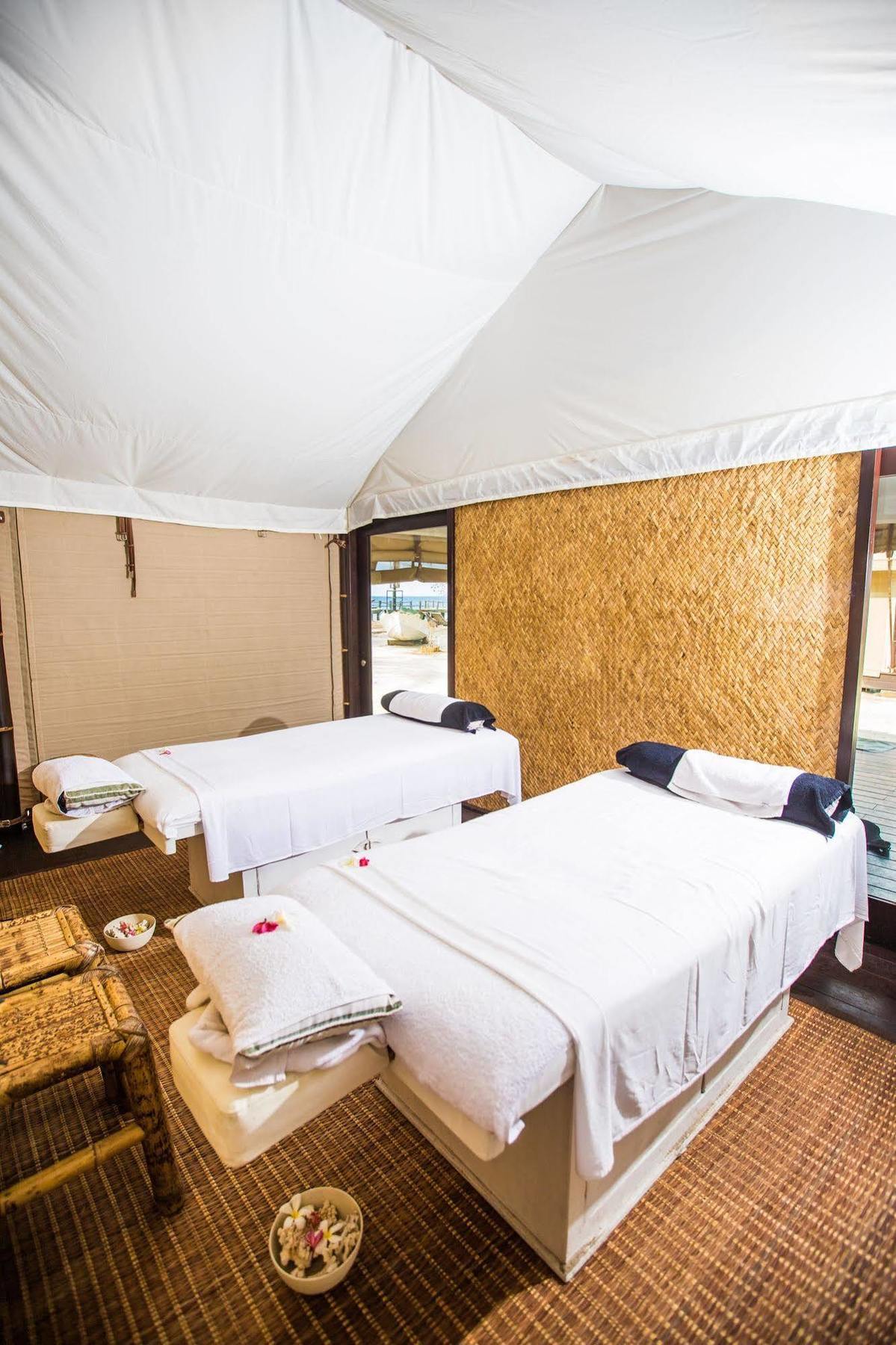 Karma Reef Hotel Gili Trawangan Exterior foto